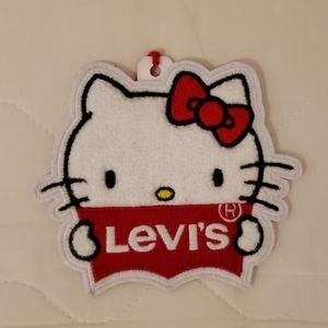 Levi's Accessories - Hello Kitty x Levi's sew-on Patch *LIMITED EDITION Levi's Accessories - Hello Kitty x Levi's sew-on Patch *LIMITED EDITION
